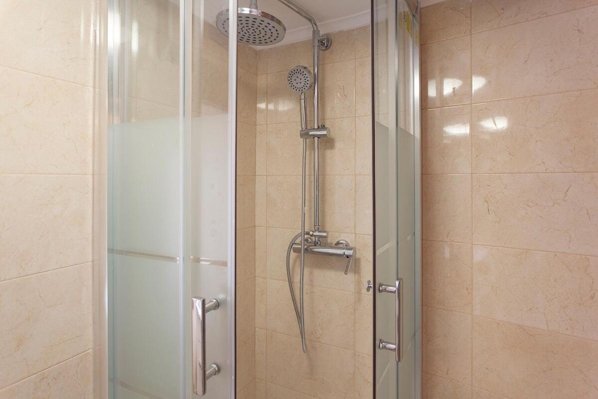Apartment Principe Real 2 Bedrooms 2 Bathrooms, Air-con, Wi-fi, 2nd Floor *