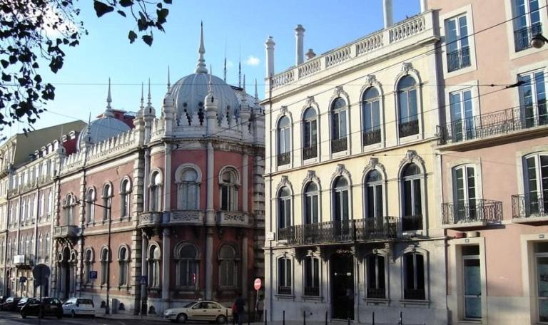 Principe Real 2 Bedrooms 2 Bathrooms, Air-con, Wi-fi, 2nd Floor